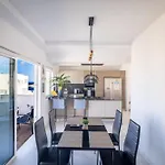 Apartment B & M Penthouse St. Paul's Bay