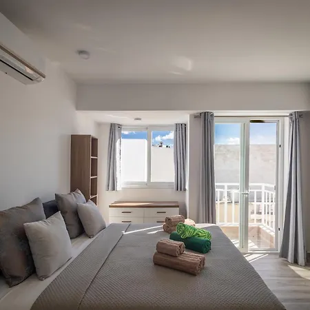 B & M Penthouse Apartment